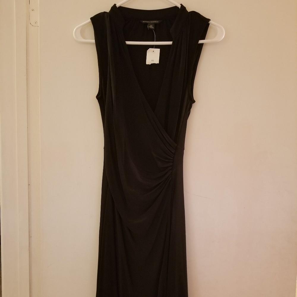NWT Banana Republic black midi dress